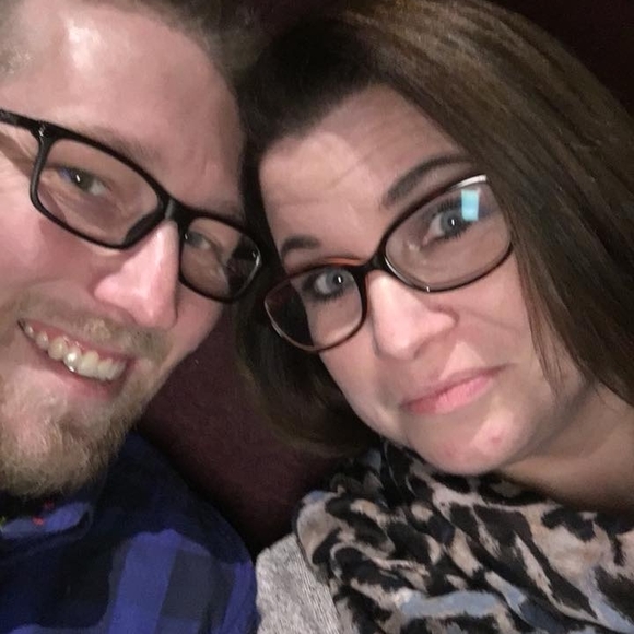 Meet your Posher, Nikole - Picture 1 of 1